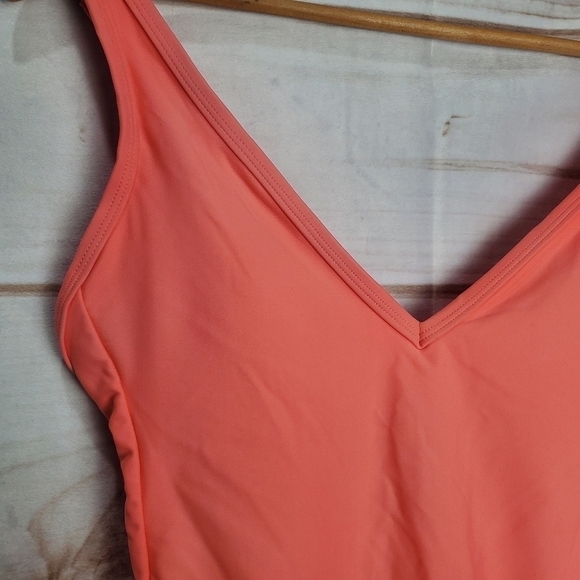 New Kona Sol Peach V-neck One Piece High Back Adjustable Straps Swimsuit Medium - Picture 4 of 11